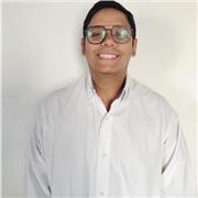 Profesor de inglés joven y paciente ofrece clases particulares a niños y adultos.